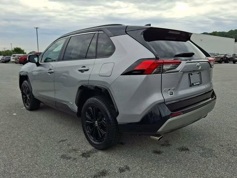 Certified 2025 Toyota RAV4 XSE w/ Advanced Technology Package AWD/4WD image 4