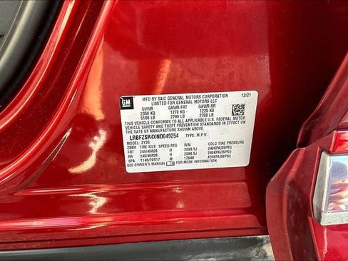 Used 2022 Buick Envision Avenir w/ Technology Package II AWD/4WD image 19