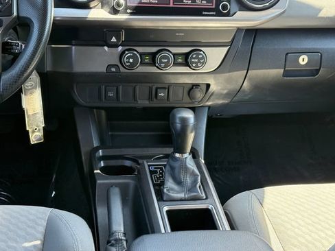 Certified 2021 Toyota Tacoma SR5 RWD image 17