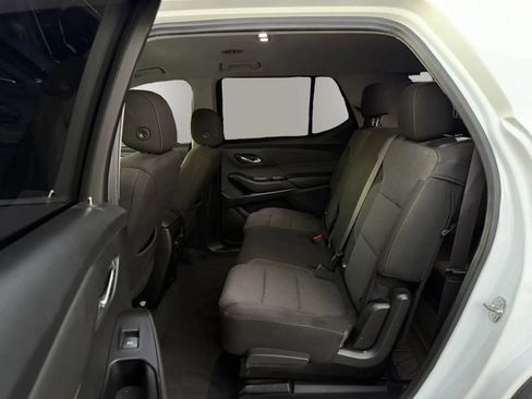 Used 2020 Chevrolet Traverse LS FWD image 22