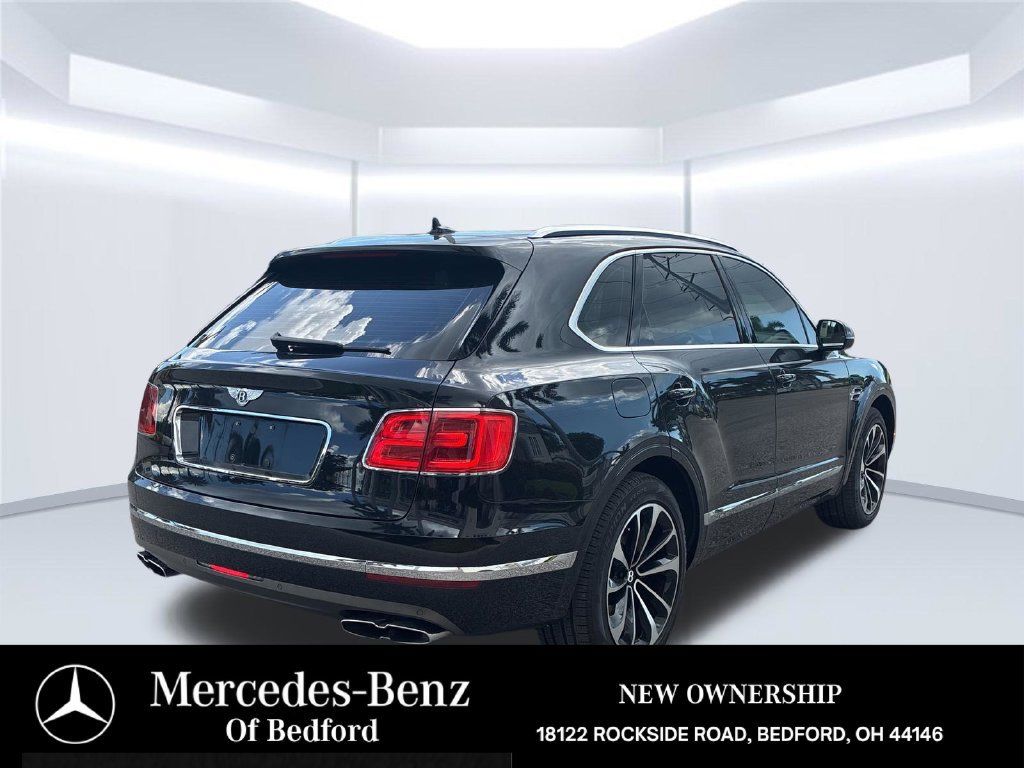 Used 2019 Bentley Bentayga AWD/4WD image 5