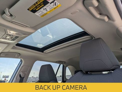 Used 2025 Toyota RAV4 XLE w/ Convenience Package image 17