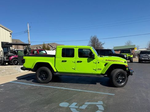 Used 2021 Jeep Gladiator Mojave image 2