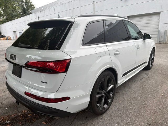 Used 2026 Audi Q7 3.0T Premium Plus AWD/4WD image 8
