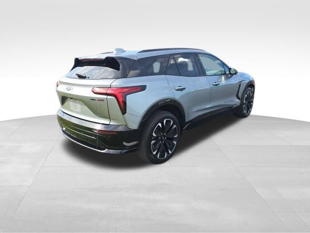 Certified 2025 Chevrolet Blazer EV RS AWD/4WD image 10