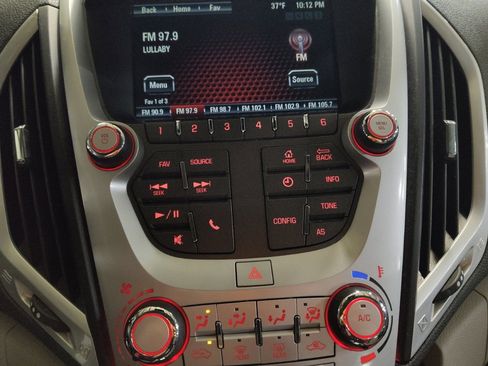 Used 2017 GMC Terrain SLE image 25