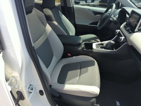 Used 2024 Toyota RAV4 XLE w/ Convenience Package FWD image 37