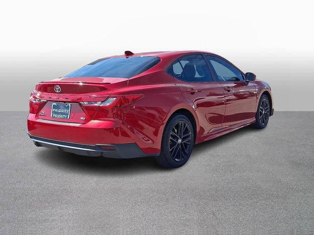 Used 2025 Toyota Camry SE w/ Convenience Package AWD/4WD image 4