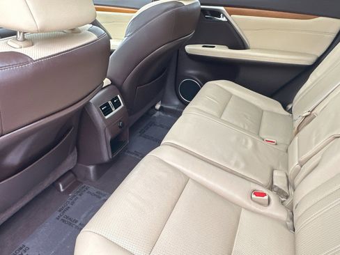 Used 2017 Lexus RX 350 FWD w/ Premium Package image 12