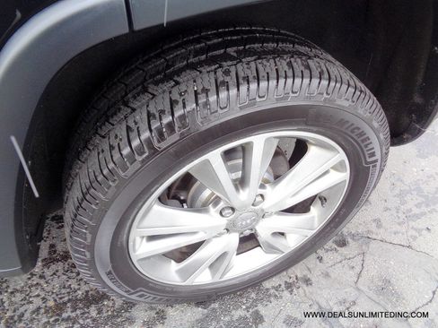 Used 2013 Jeep Grand Cherokee Laredo image 7