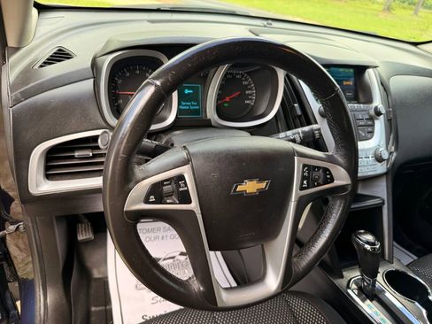 Used 2017 Chevrolet Equinox LT w/ Convenience Package FWD image 15