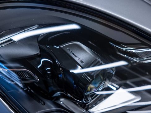 Certified 2025 Porsche 718 Boxster Spyder RS RWD image 15
