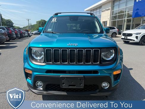 Used 2021 Jeep Renegade Latitude w/ Sun & Sound Group AWD/4WD image 3