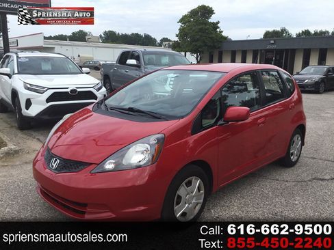 Used 2012 Honda Fit image 1