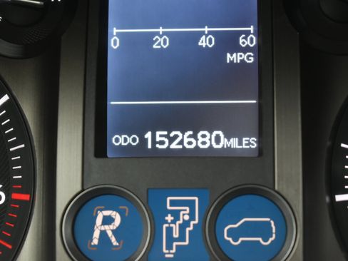 Used 2010 Lexus GX 460 image 2