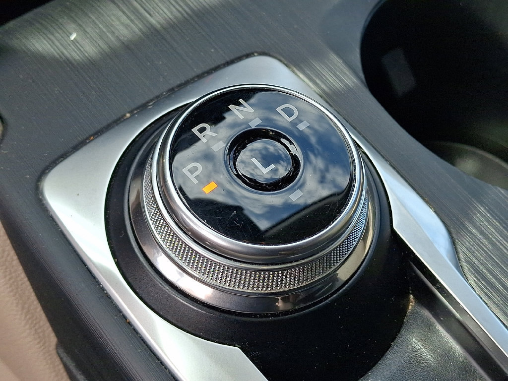 Used 2021 Ford Escape SEL FWD image 16