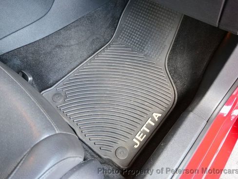 Used 2011 Volkswagen Jetta TDI image 46