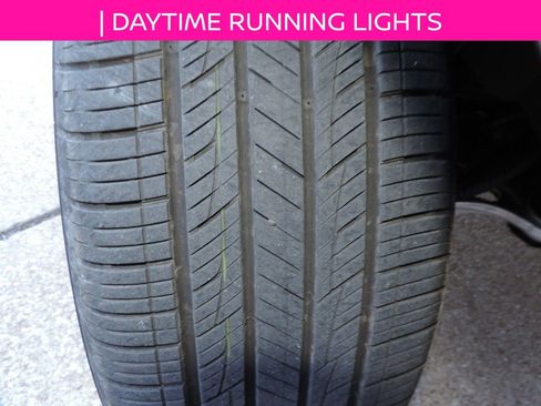 Used 2025 Nissan Murano SV image 12