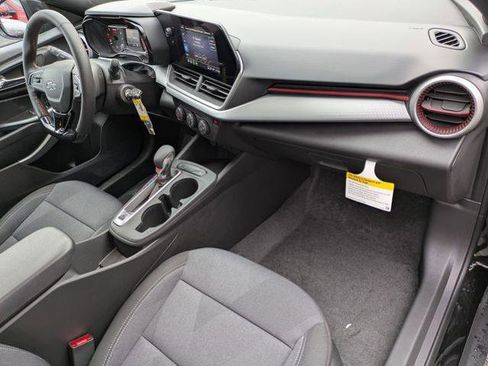 New 2026 Chevrolet Trax RS w/ Sunroof Package image 26