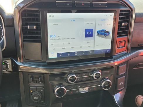 Used 2022 Ford F150 XLT w/ Equipment Group 302A High image 18