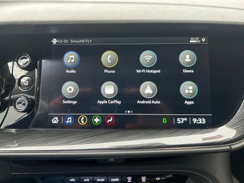 Used 2023 Buick Envision Essence w/ Sport Touring Package AWD/4WD image 18
