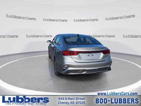 Used 2024 Kia Forte LXS image 7