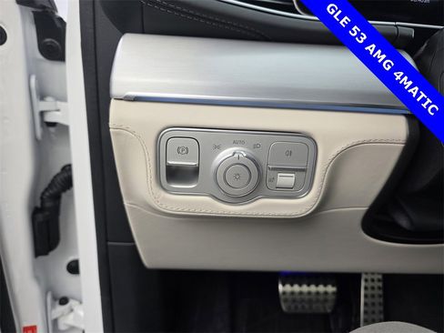 Used 2025 Mercedes-Benz GLE 53 AMG 4MATIC image 26