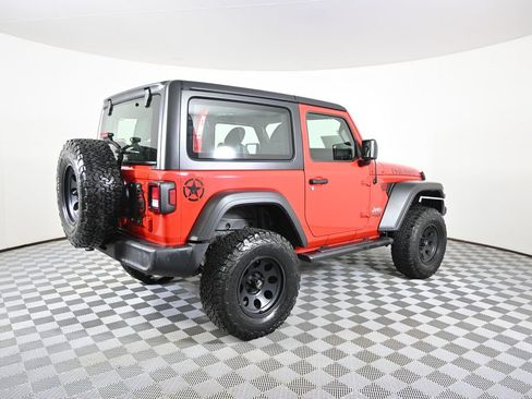 Used 2020 Jeep Wrangler Sport AWD/4WD image 6