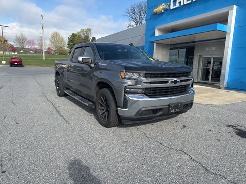 Used 2020 Chevrolet Silverado 1500 LT w/ All-Star Edition image 3