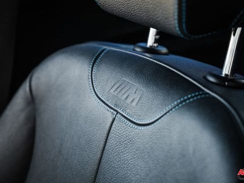 Used 2017 BMW M2 image 19