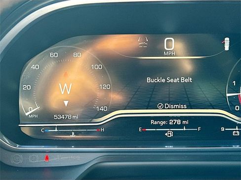 Used 2023 GMC Yukon SLT w/ SLT Premium Package image 12