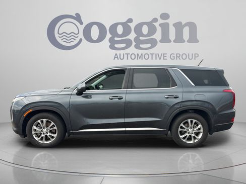 Used 2020 Hyundai Palisade SE FWD image 2