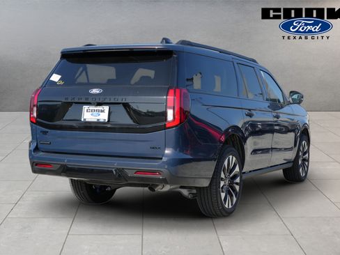 New 2027 Ford Expedition Max Platinum AWD/4WD image 3
