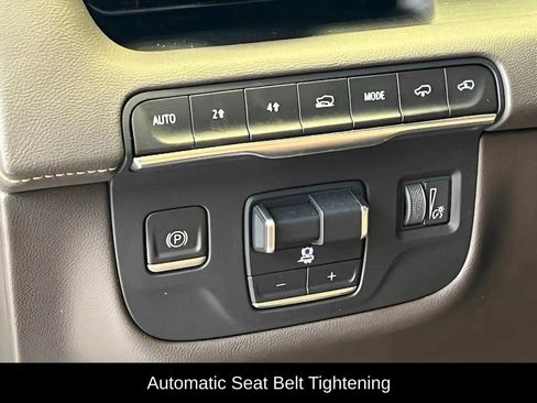 Used 2021 Cadillac Escalade ESV Sport w/ Driver Assist Tech Package image 13