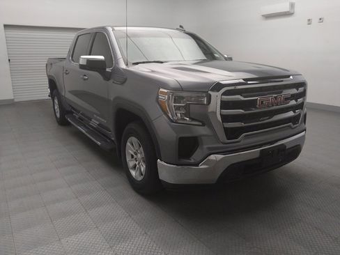 Used 2020 GMC Sierra 1500 SLE w/ SLE Value Package image 13
