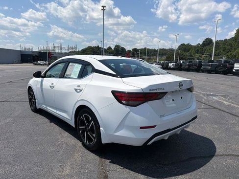 Certified 2024 Nissan Sentra SV FWD image 3