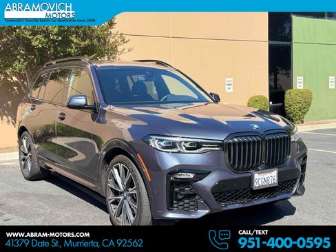 Used 2022 BMW X7 xDrive40i w/ M Sport Package AWD/4WD image 1