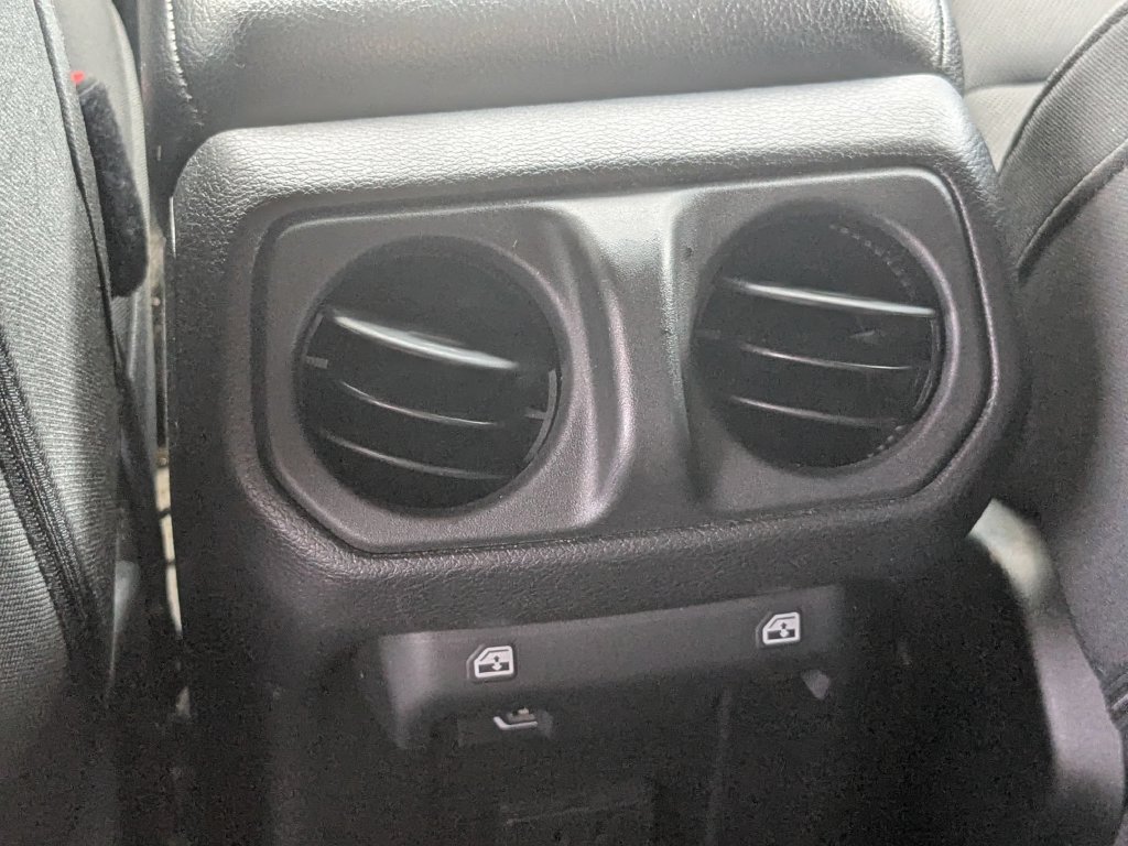 Certified 2022 Jeep Wrangler Unlimited Sport AWD/4WD image 24