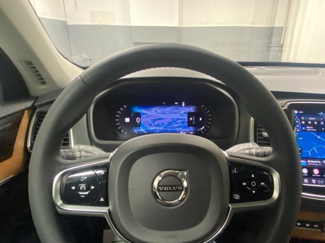Used 2023 Volvo XC90 B6 Plus w/ Protection Package Premier AWD/4WD image 15
