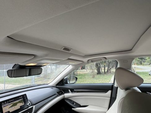 Used 2018 Honda Accord EX-L image 39