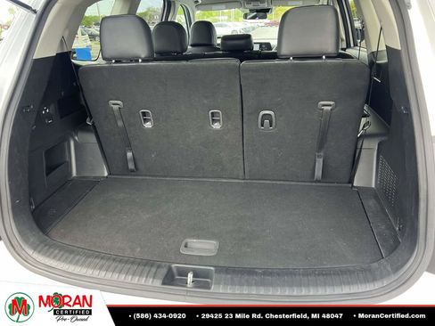 Used 2024 Kia Telluride LX FWD image 11