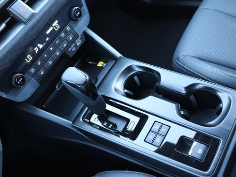 New 2026 Subaru Outback Limited XT image 15