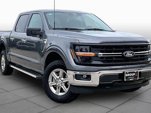 Used 2025 Ford F150 XLT w/ Equipment Group 301A Standard AWD/4WD image 3