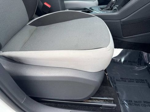 Used 2024 Volkswagen Taos S FWD image 14
