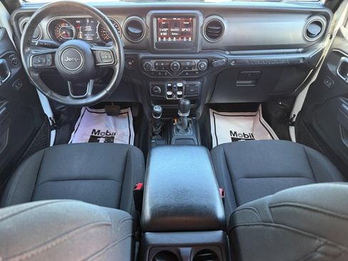 Used 2022 Jeep Wrangler Unlimited Sport AWD/4WD image 12