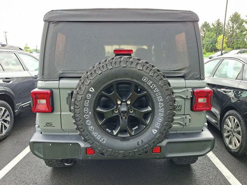 Used 2021 Jeep Wrangler Unlimited Sport AWD/4WD image 5