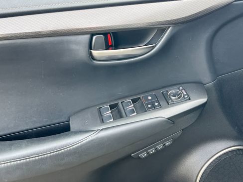 Used 2018 Lexus NX 300 FWD w/ Premium Package image 13