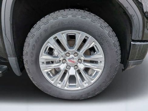 Used 2024 GMC Sierra 1500 Denali w/ Technology Package image 10