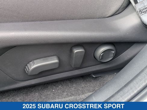 Used 2025 Subaru Crosstrek 2.5i Sport AWD/4WD image 9