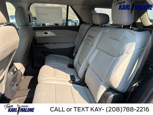 New 2026 Ford Explorer Active w/ Active Comfort Package AWD/4WD image 9
